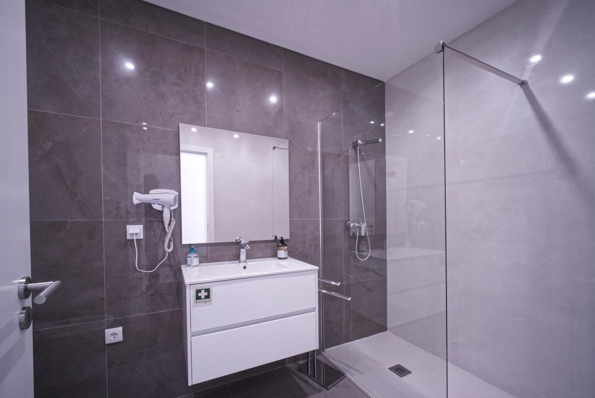 Beach & Surf Lovers Apartment With Ac - בליאל מראה חיצוני תמונה
